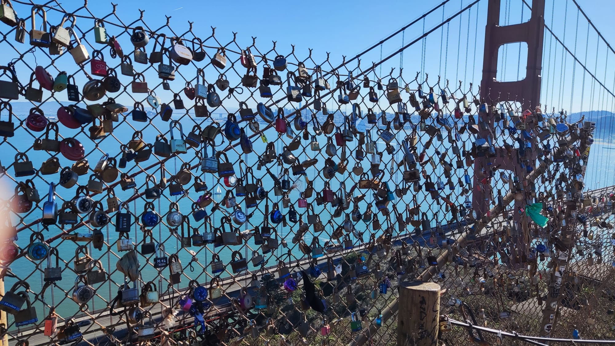 aaa29160fc9793a63ae6b7822e1ea3ba/WhatsApp-Image-2022-11-17-at-03-30-14-3-